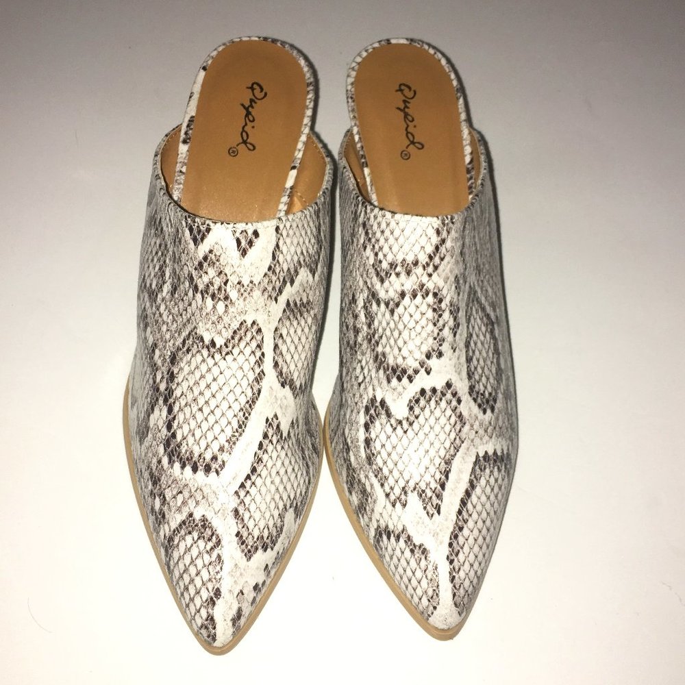 New Snakeskin Print Pattern Slip-On Chunky Heels - image 1
